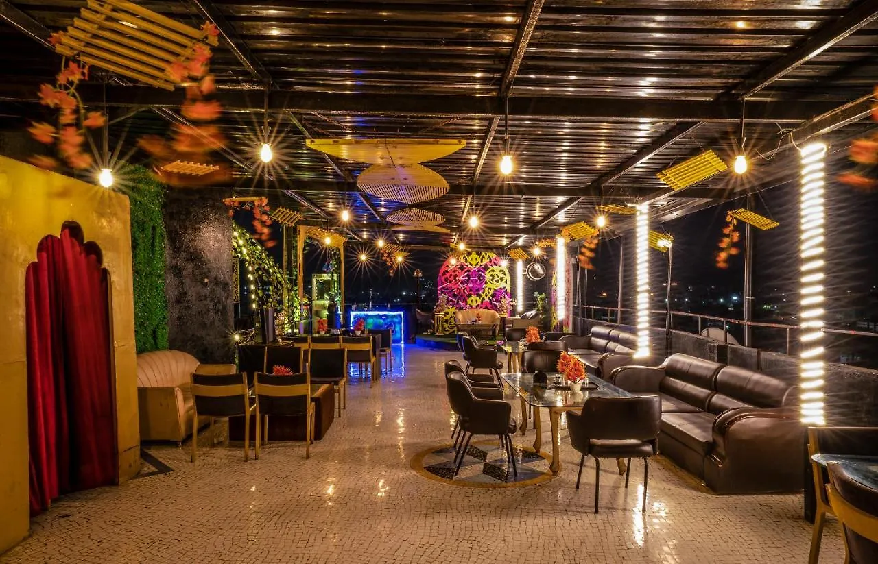 Tripli Udaipur Hotel