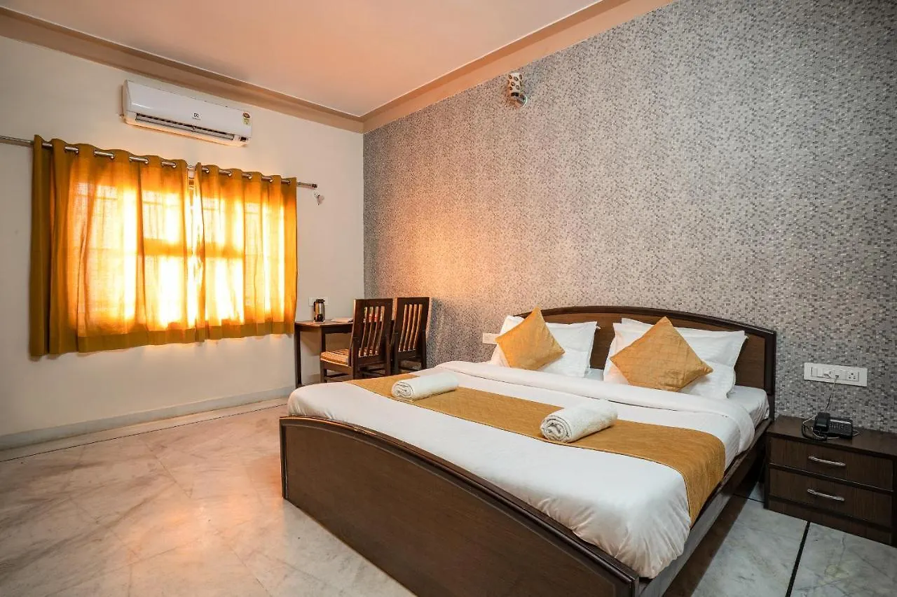 Tripli Udaipur Hotel