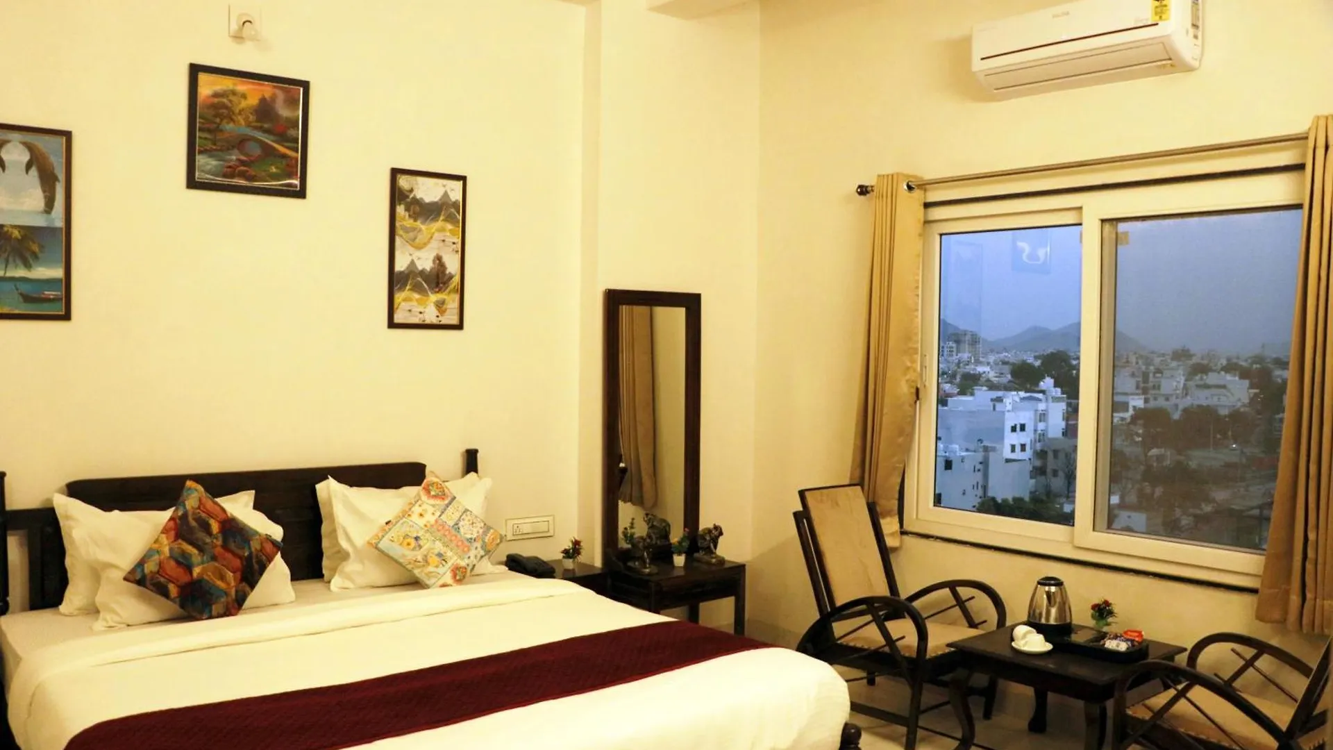 Tripli Udaipur Hotel 3*,
