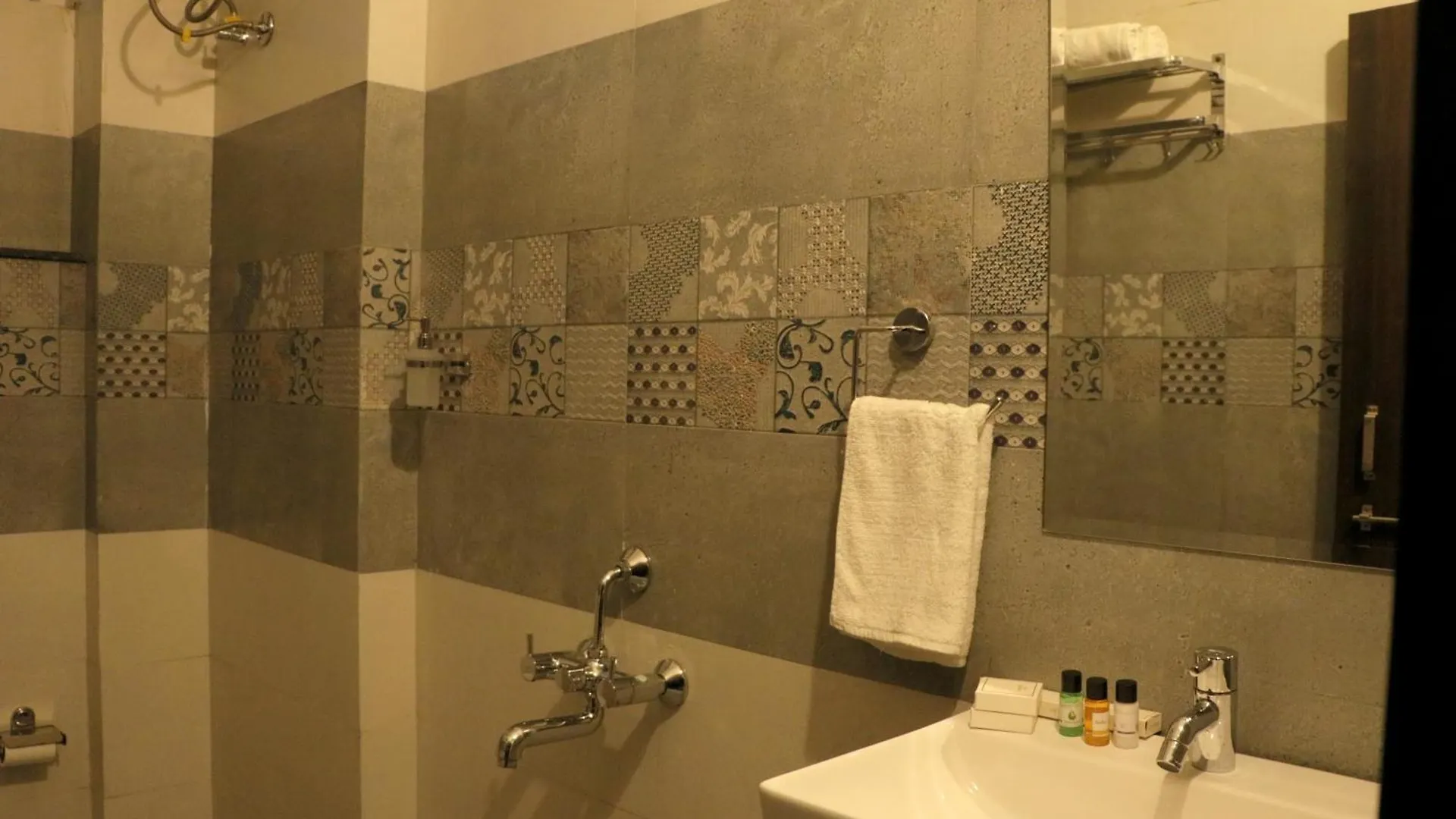 Tripli Udaipur Hotel