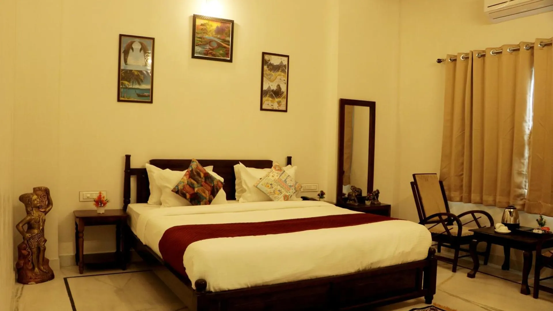 Tripli Udaipur Hotel India